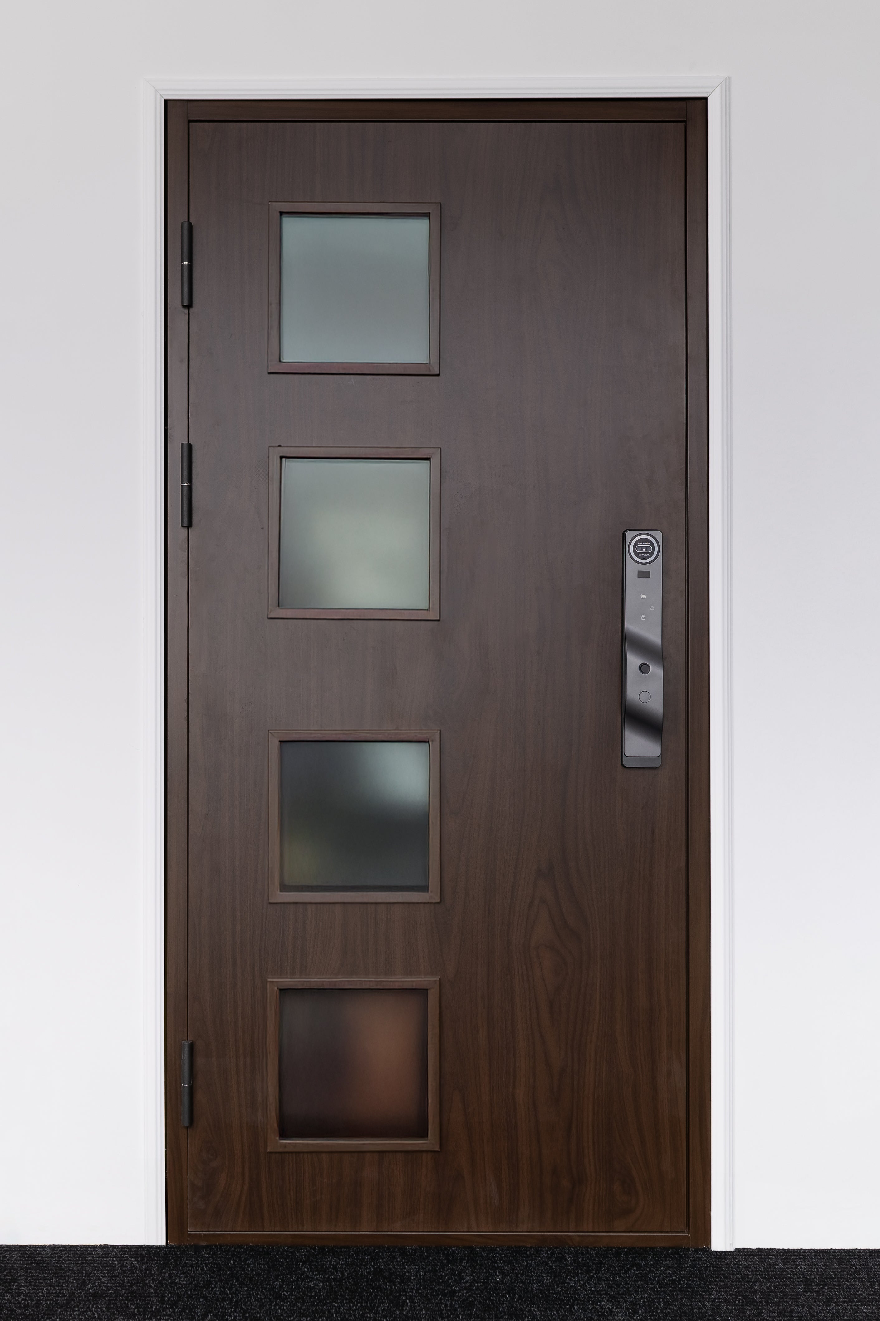 SZÉPSÉGHIBÁS - Hőszigetelt biztonsági bejárati ajtó IronDOOR14 98×208 cm