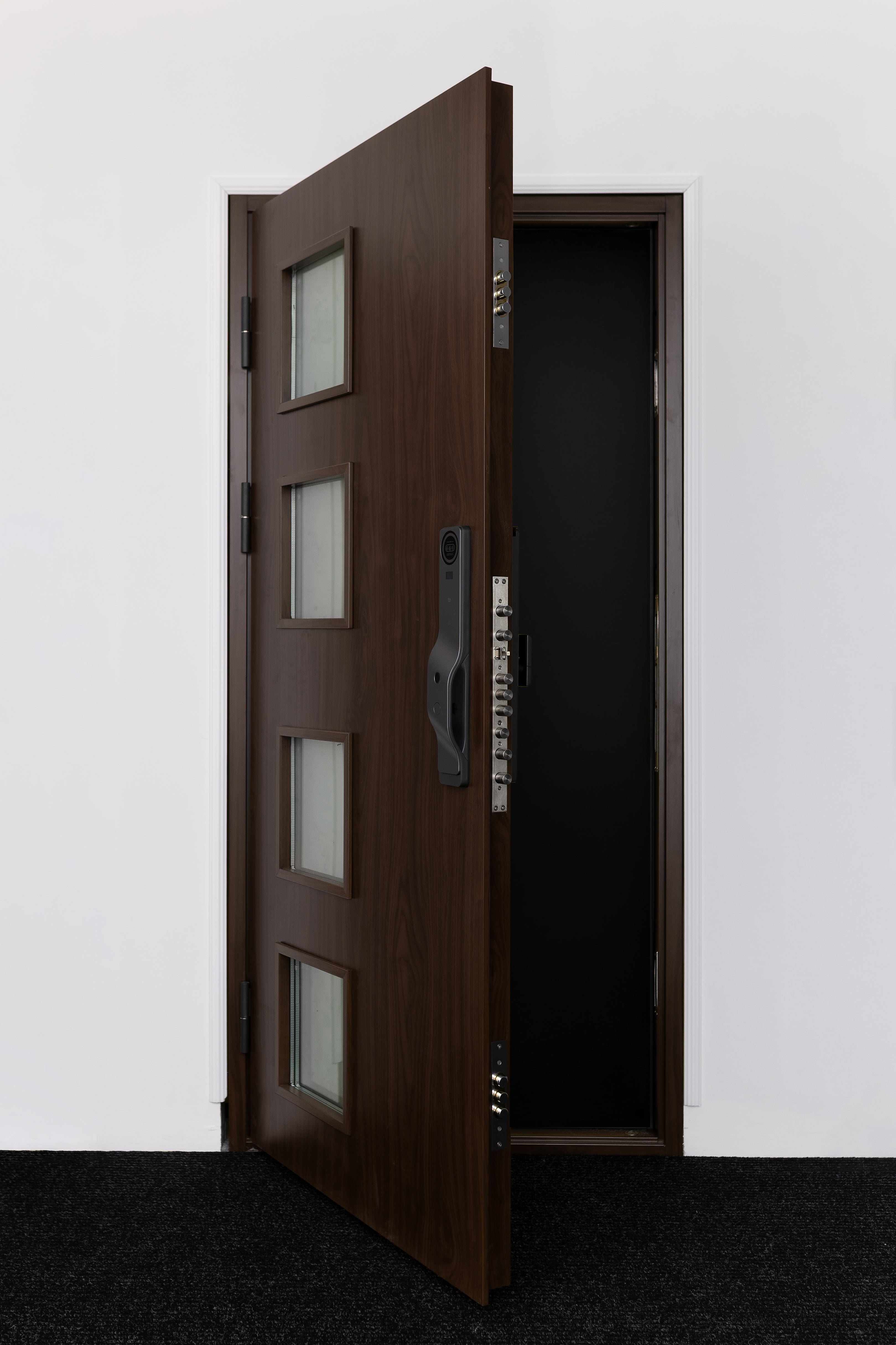 SZÉPSÉGHIBÁS - Hőszigetelt biztonsági bejárati ajtó IronDOOR14 98×208 cm
