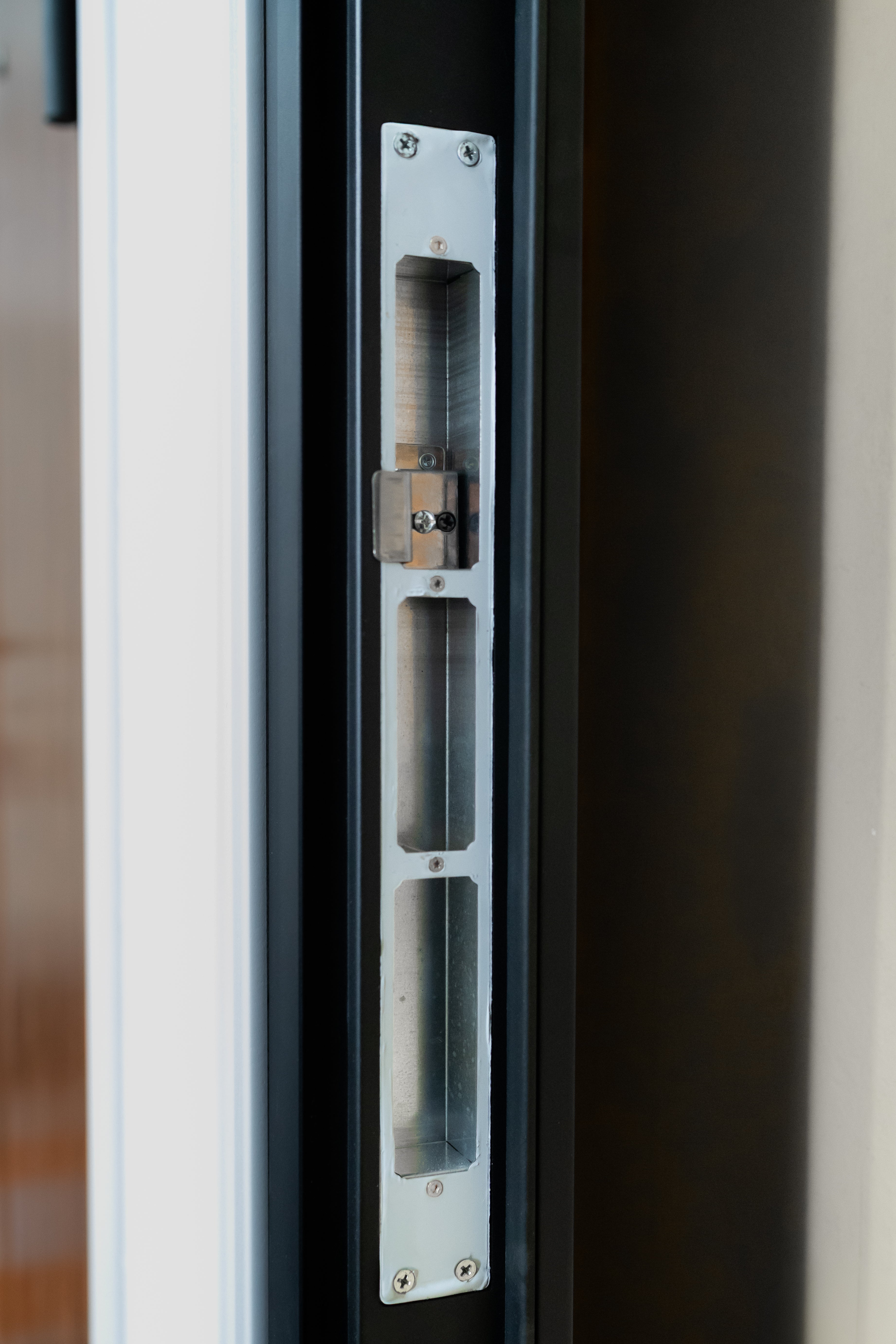 Hőszigetelt biztonsági bejárati ajtó IronDOOR27 98×208 cm